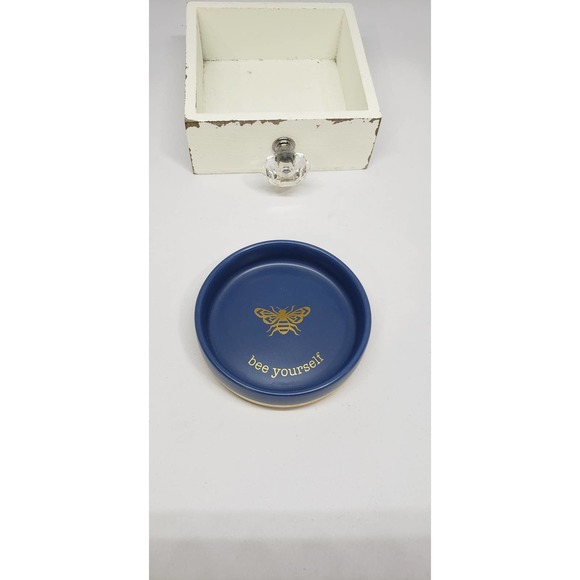 Bee Trivet for Jewelry with words Bee Yourself Colors: Navy and Gold - Picture 2 of 3